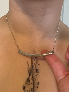 Kind Seas Sterling Silver Horizon Line Necklace